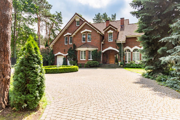 Cobblestone Driveway Pavers in Sewanee, TN